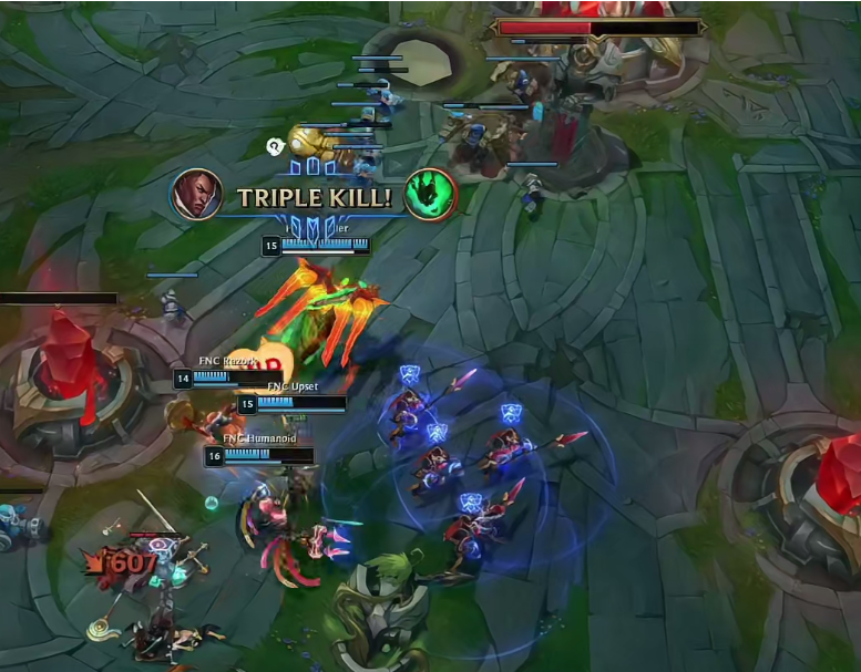 S12世界赛：FNC 1: 0 T1，卢娜组合再次出山，T1吞下小组赛首败