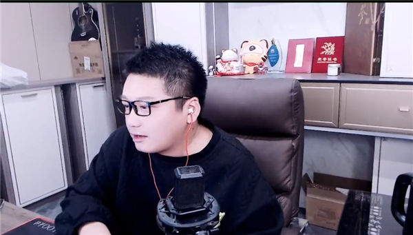 林杰谈节奏表示自己就蹭了个热度,颜韵谈起某音对比H牙齿的优势