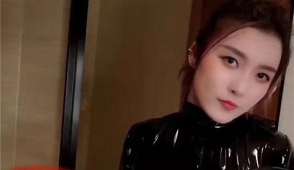 网红聂小雨黑色皮衣5分36秒视频事件是怎么回事？