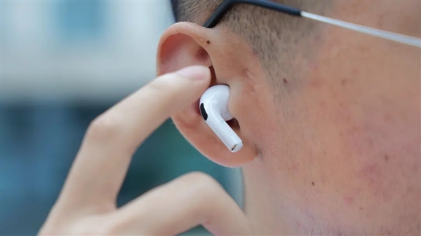 等了三年的AirPods Pro 2 依然是TWS耳机天花板