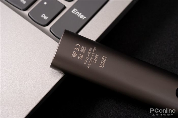 雷克沙M900 U盘上手:传输速度比肩移动SSD了