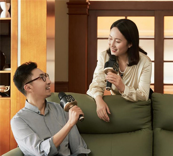 唱吧K歌宝歌唱家D10首发测评：自带音箱，专业品质