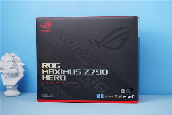 13代酷睿旗舰座驾！ROG MAXIMUS Z790 HERO主板图赏