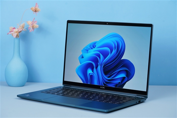 Evo认证超高性能轻薄本！H3CBook Ultra 14T开箱图赏