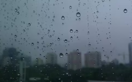 2022年十一月下雨正常吗