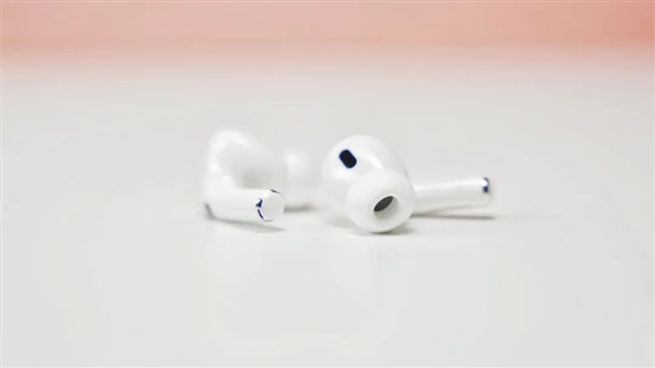 等了三年的AirPods Pro 2 依然是TWS耳机天花板