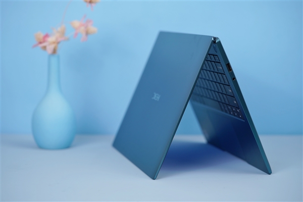 Evo认证超高性能轻薄本！H3CBook Ultra 14T开箱图赏